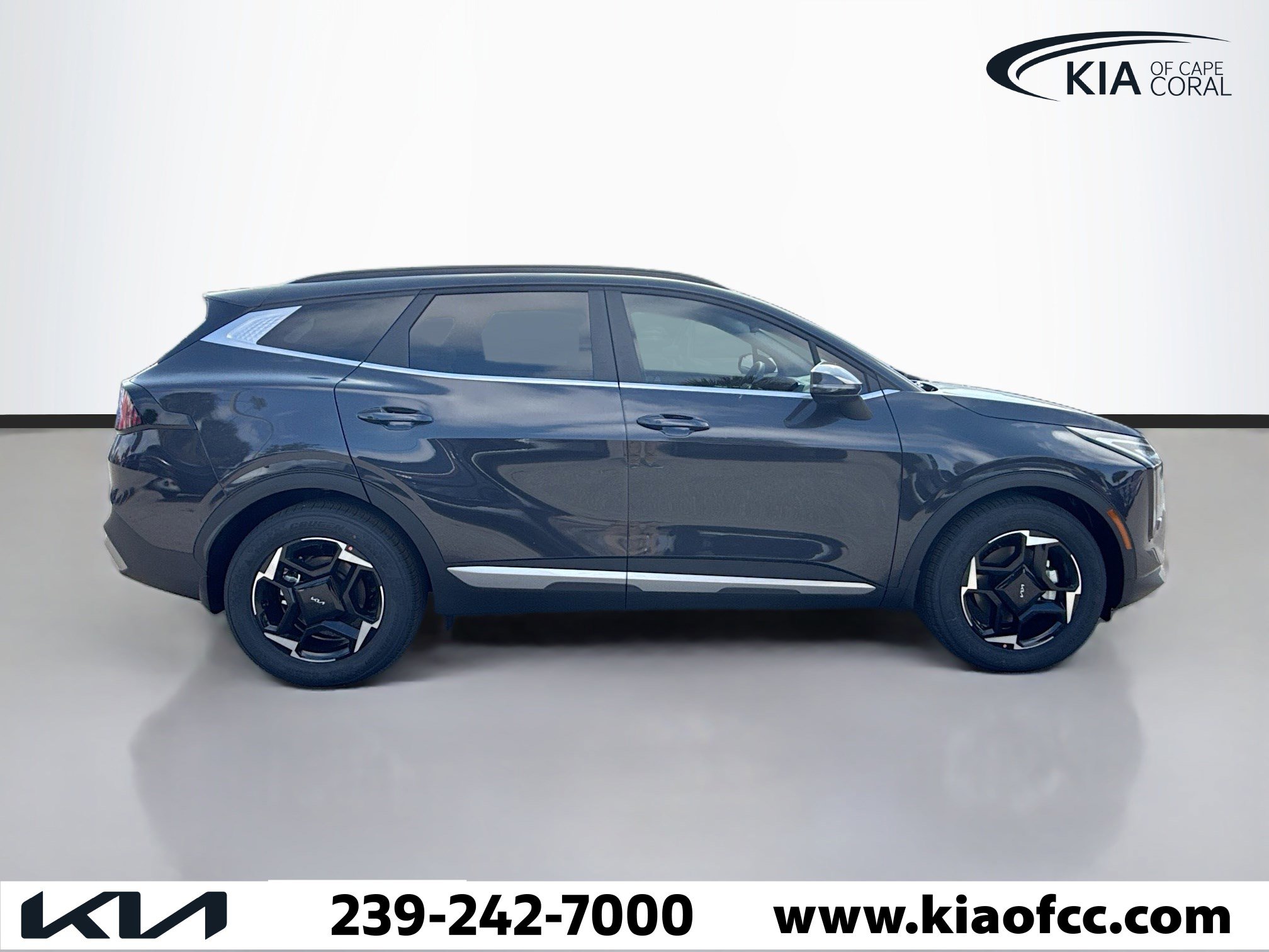 New 2026 Kia Sportage EX w/ EX Panorama Roof Package image 6