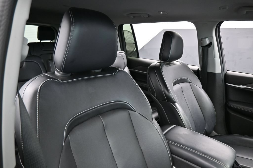 Used 2022 Jeep Grand Cherokee L Limited RWD image 46