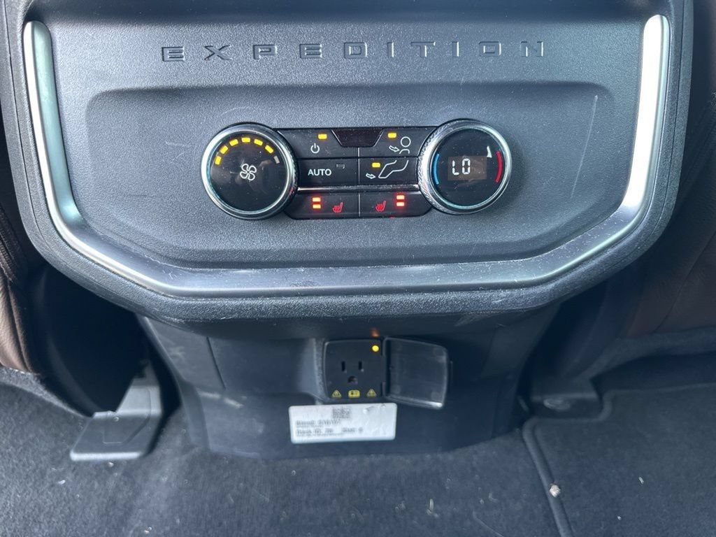 Used 2025 Ford Expedition Max King Ranch AWD/4WD image 30