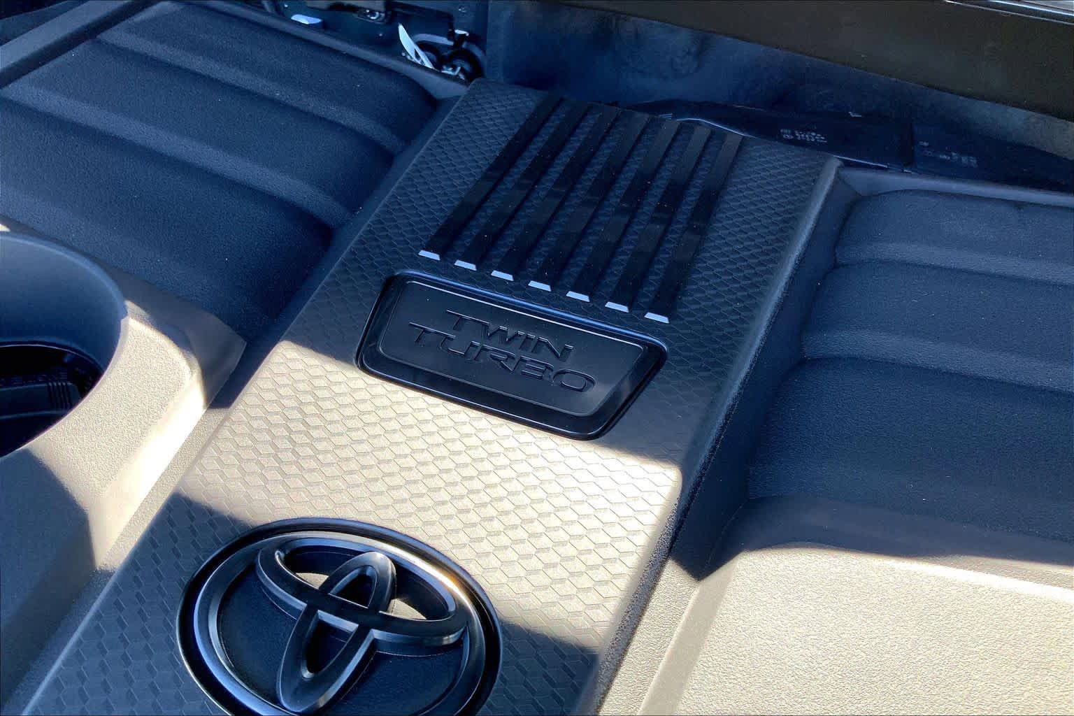 New 2026 Toyota Tundra Limited AWD/4WD image 17