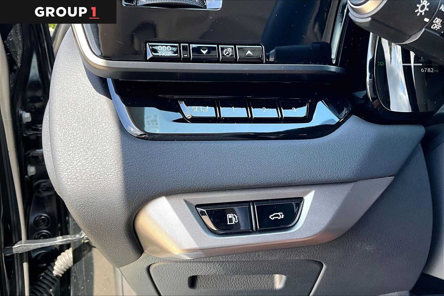 Certified 2026 Lexus RX 350 Premium Plus w/ Accessory Package (Z1) FWD image 33