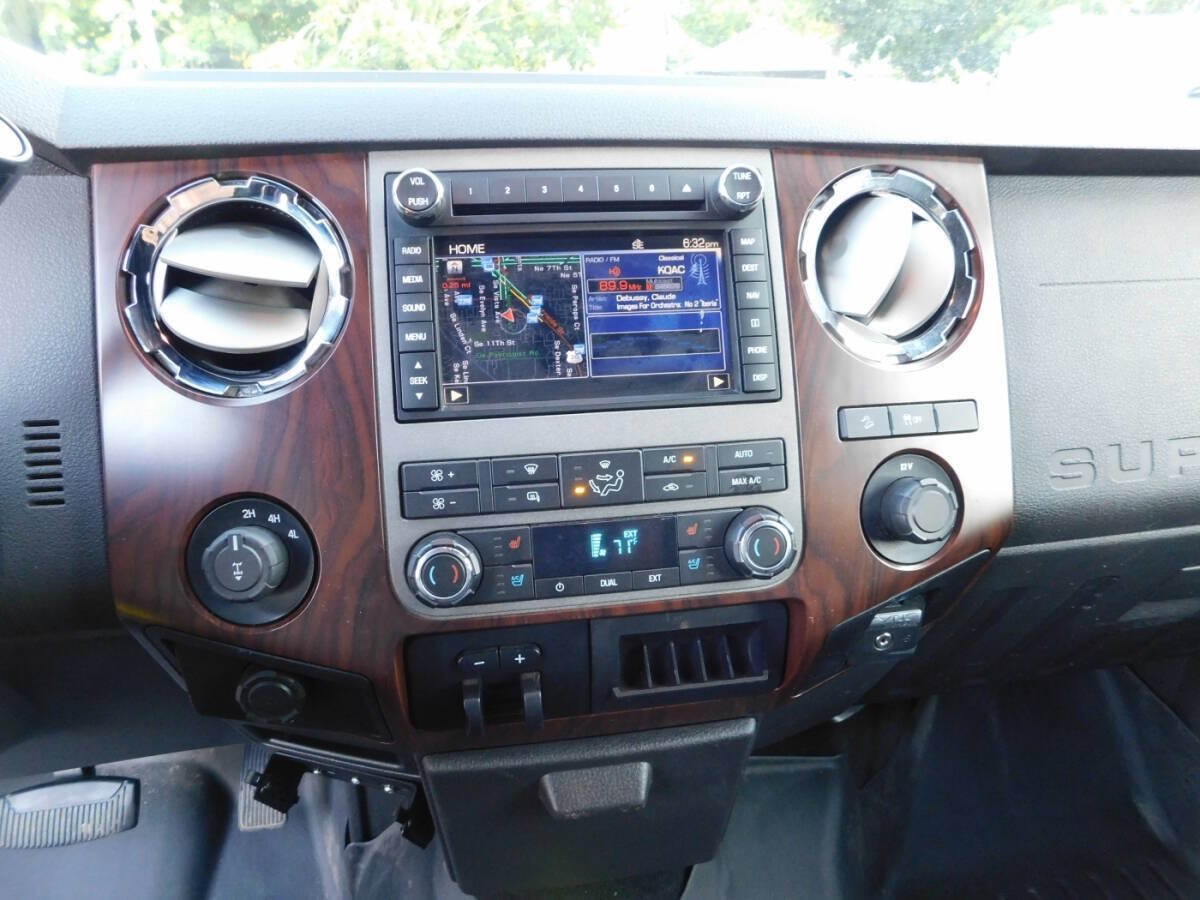 Used 2011 Ford F350 Lariat w/ Lariat Ultimate Pkg AWD/4WD image 11