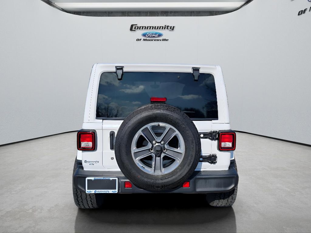 Used 2020 Jeep Wrangler Unlimited Sahara image 7