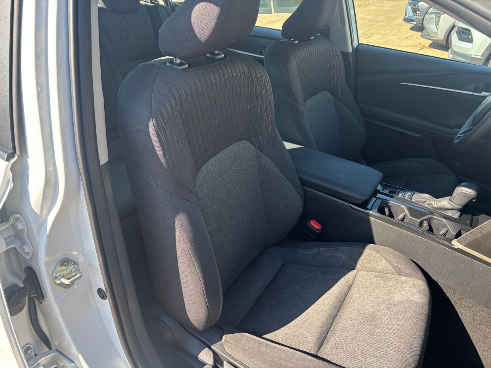 Used 2025 Toyota Camry LE image 35