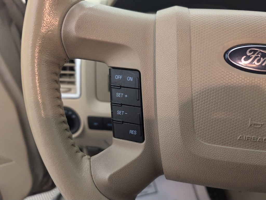 Used 2012 Ford Escape Limited image 33