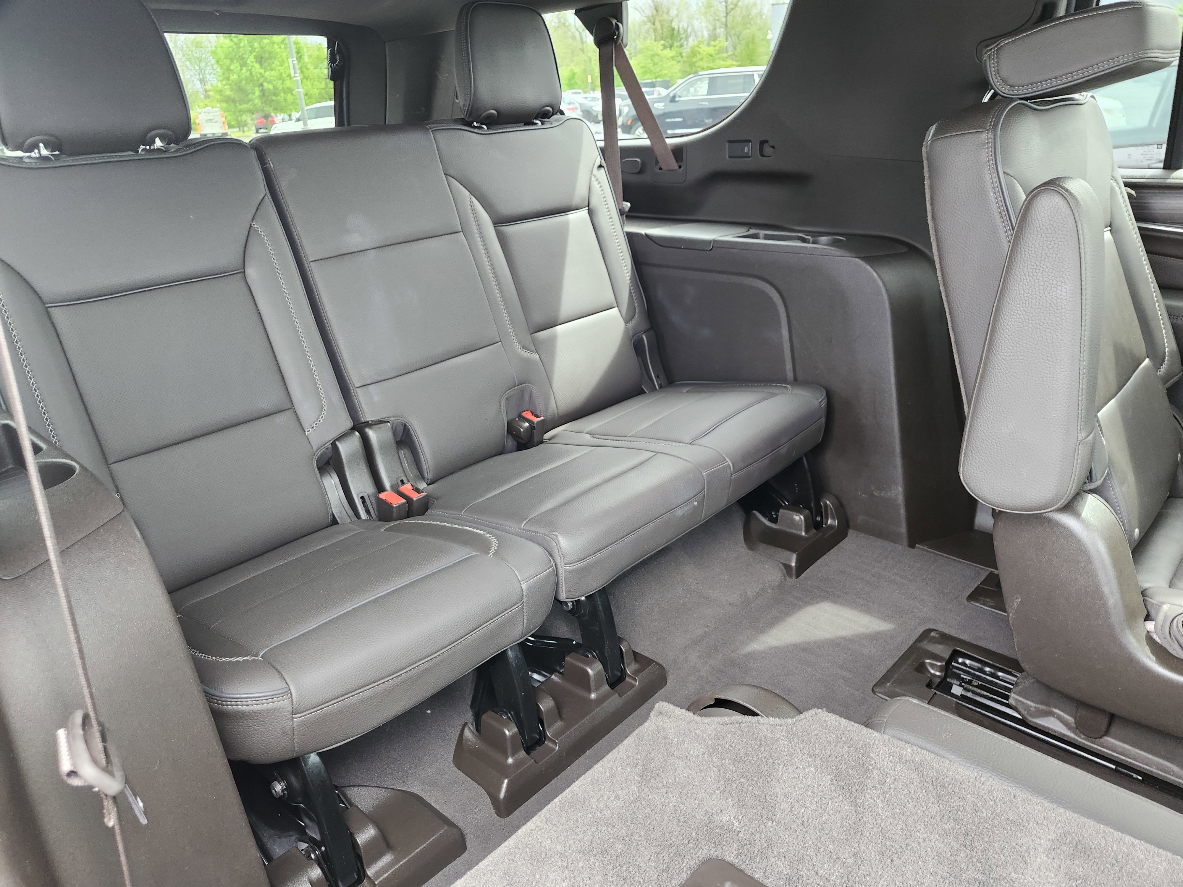 Used 2021 GMC Yukon XL Denali w/ Denali Ultimate Package image 23