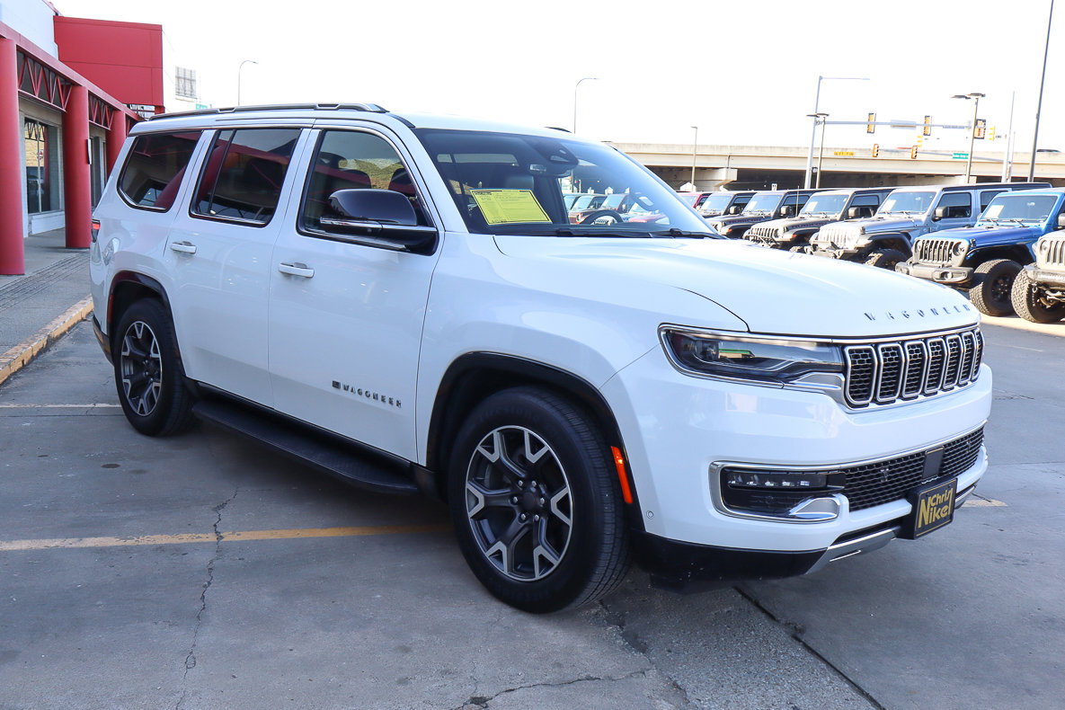 Used 2024 Jeep Wagoneer Series III image 4