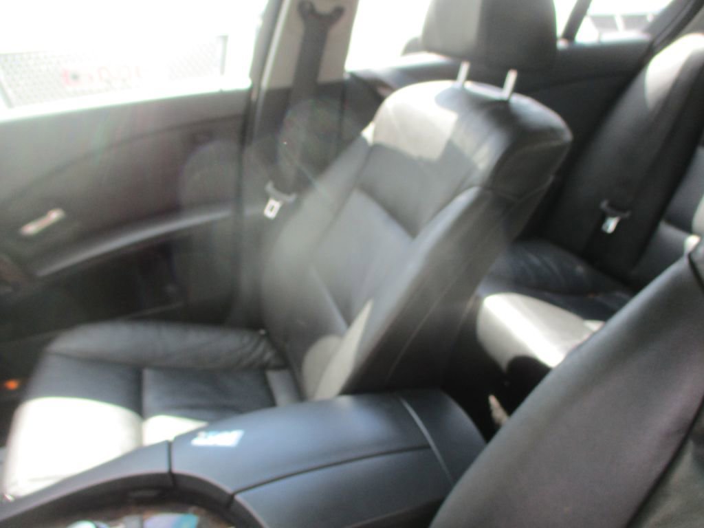 Used 2004 BMW 530i Sedan RWD image 13