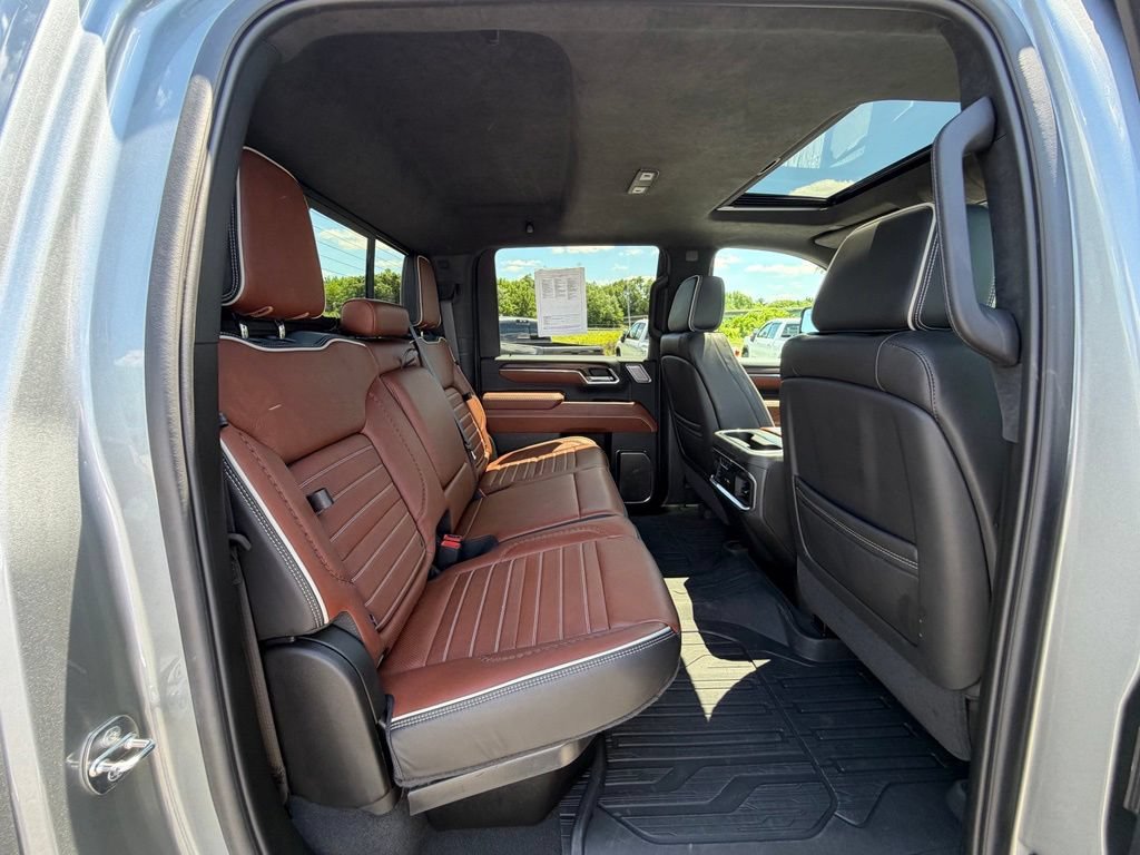 Used 2024 GMC Sierra 2500 Denali Ultimate AWD/4WD image 23