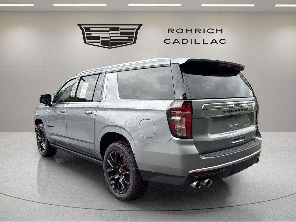 Used 2023 Chevrolet Suburban High Country w/ Premium Package 2 AWD/4WD image 7