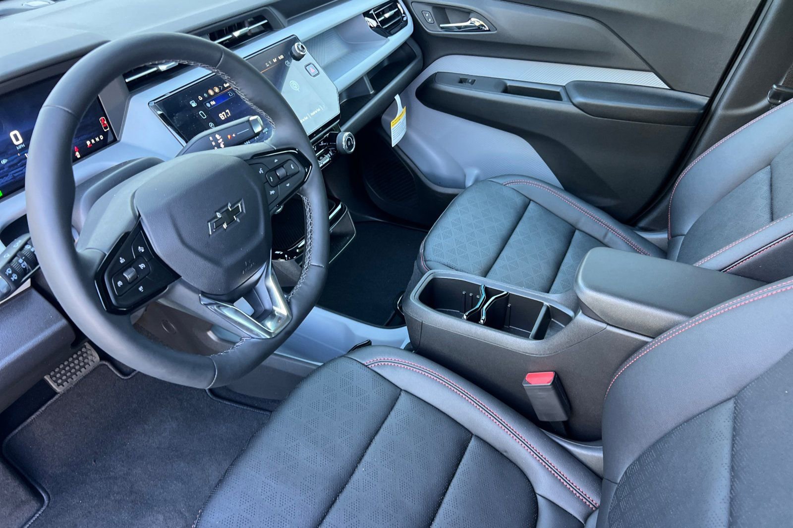 New 2027 Chevrolet Bolt RS FWD image 10