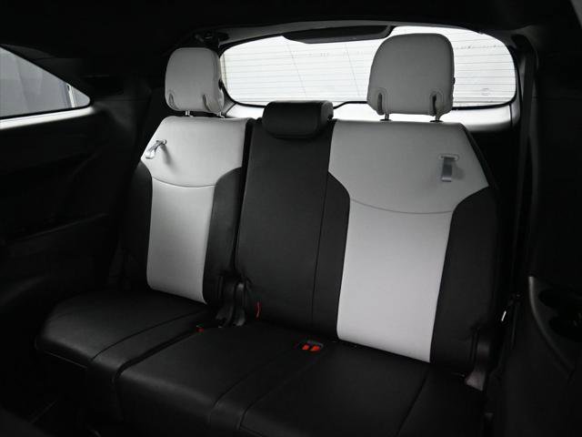 Certified 2025 Toyota Sienna XSE w/ XSE Plus Package AWD/4WD image 33