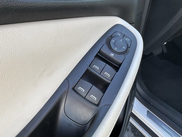 Used 2024 Buick Encore GX Avenir w/ Avenir Convenience Package image 11