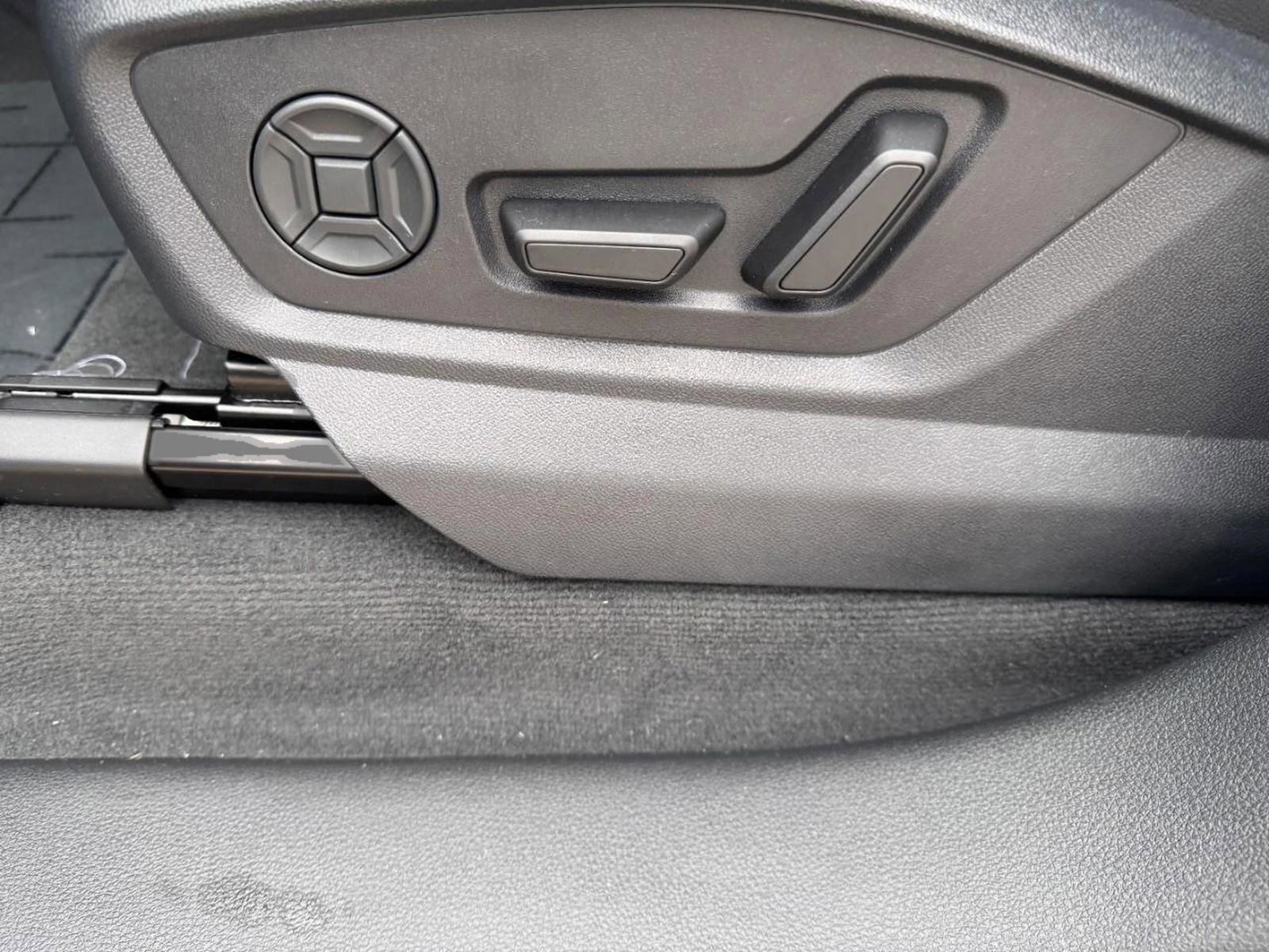 Used 2025 Audi Q7 3.0T Premium Plus w/ Premium Plus Package image 31