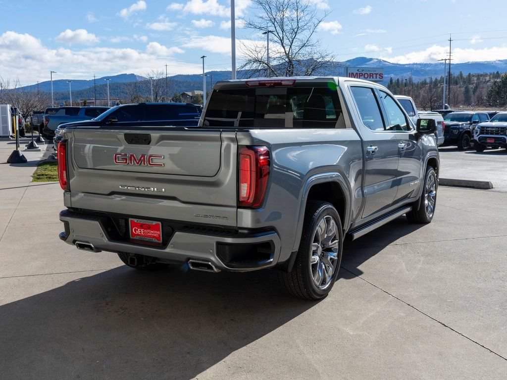 Used 2024 GMC Sierra 1500 Denali w/ Denali Reserve Package AWD/4WD image 7
