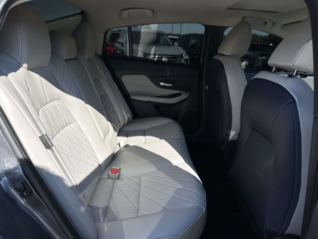 Used 2026 Nissan Sentra SL w/ Floor Mat Package FWD image 12