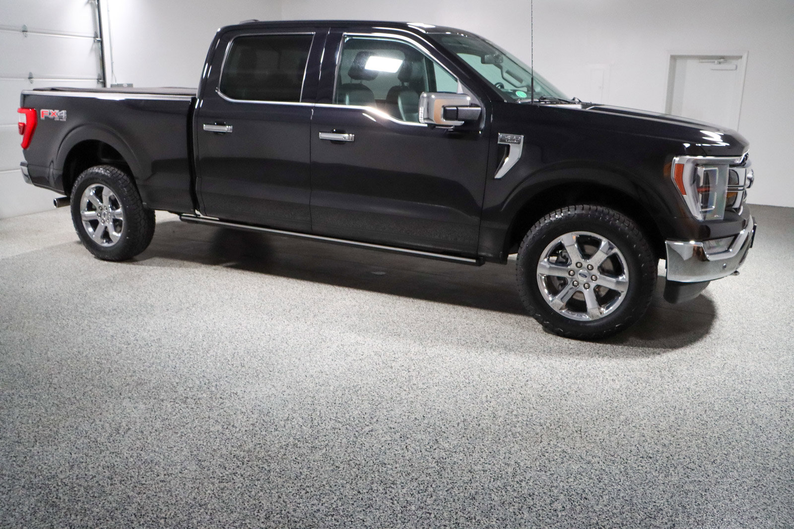 Used 2023 Ford F150 Lariat w/ Equipment Group 502A High AWD/4WD image 6