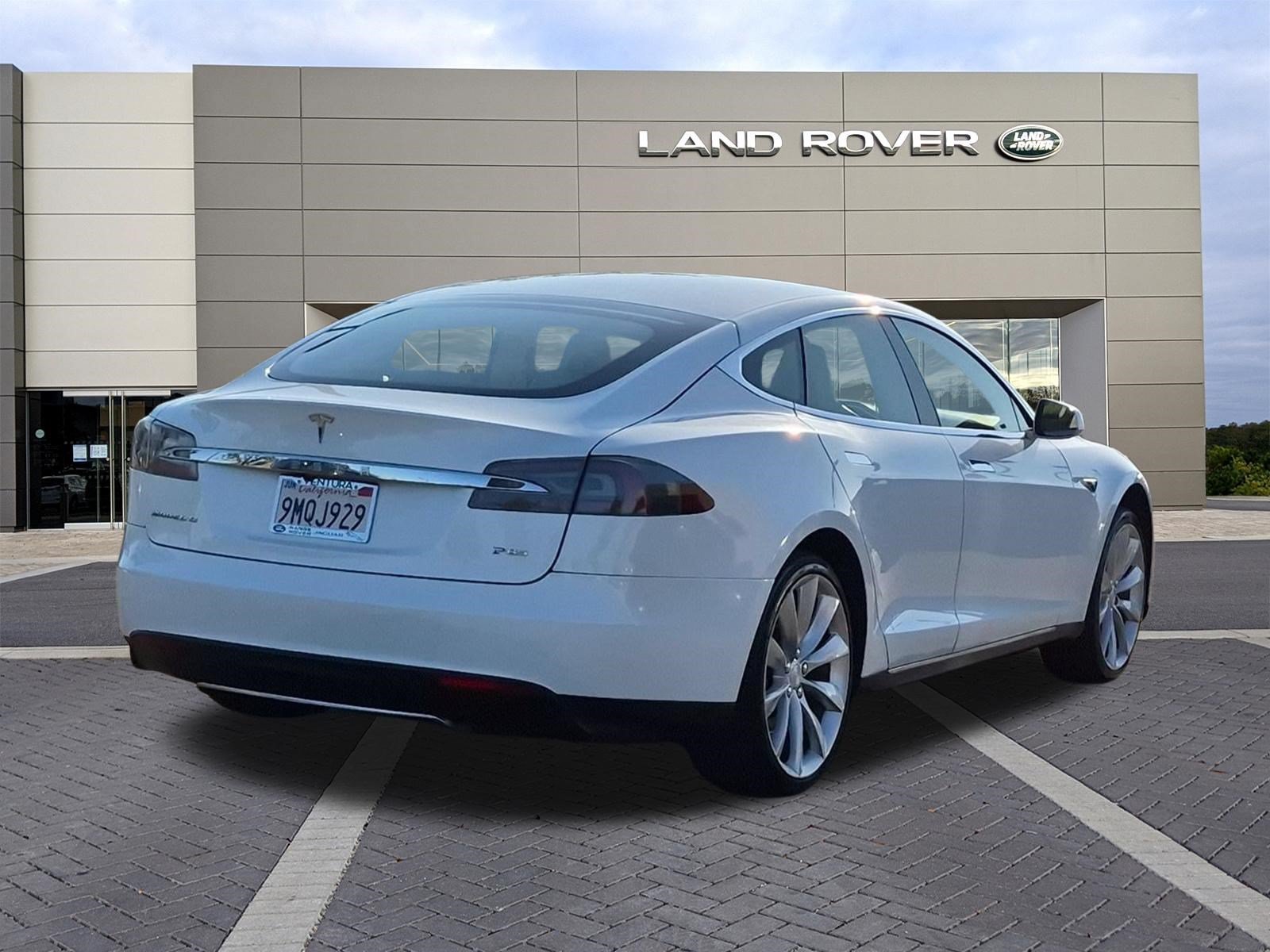 Used 2013 Tesla Model S Performance RWD image 5