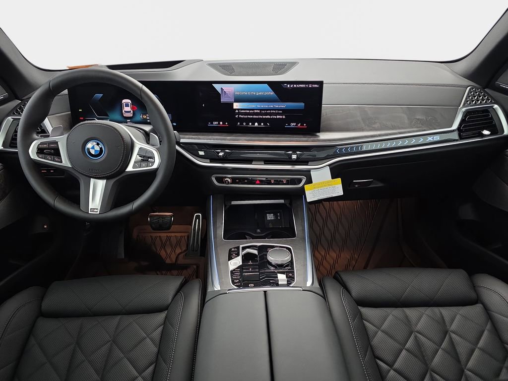 New 2026 BMW X5 xDrive50e w/ M Sport Package image 10