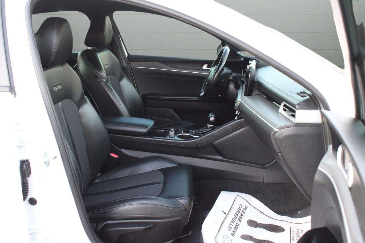 Used 2022 Kia K5 GT-Line AWD/4WD image 12