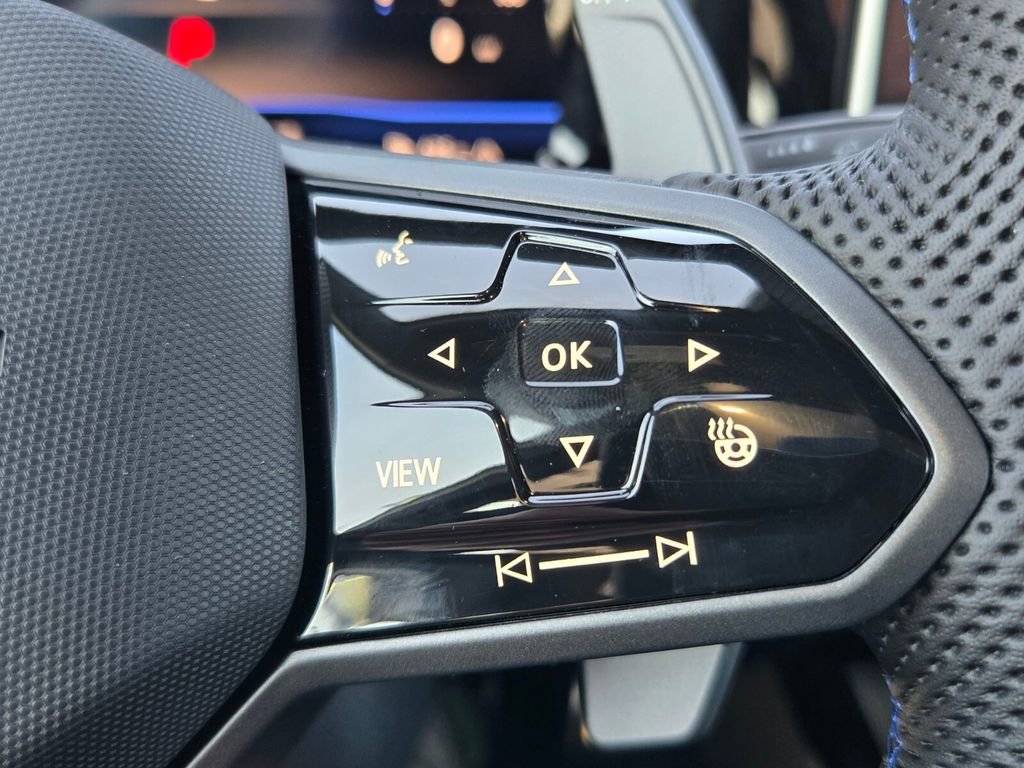 New 2026 Volkswagen Golf image 12