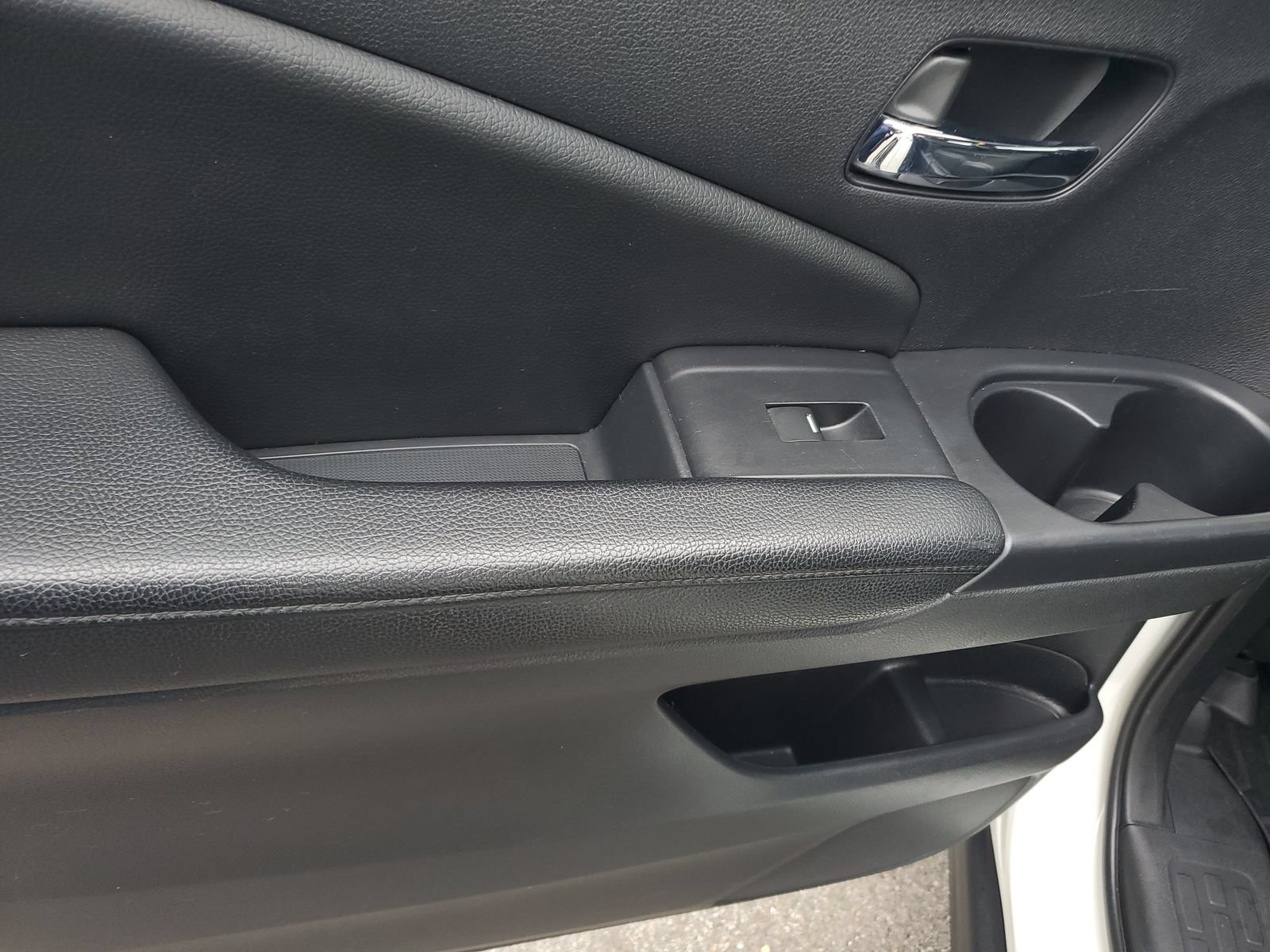 Used 2019 Honda Pilot Touring image 17