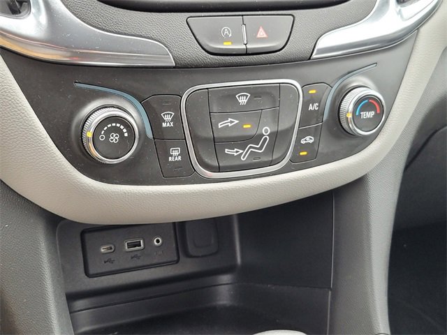 Used 2023 Chevrolet Equinox LS w/ LS Convenience Package image 32