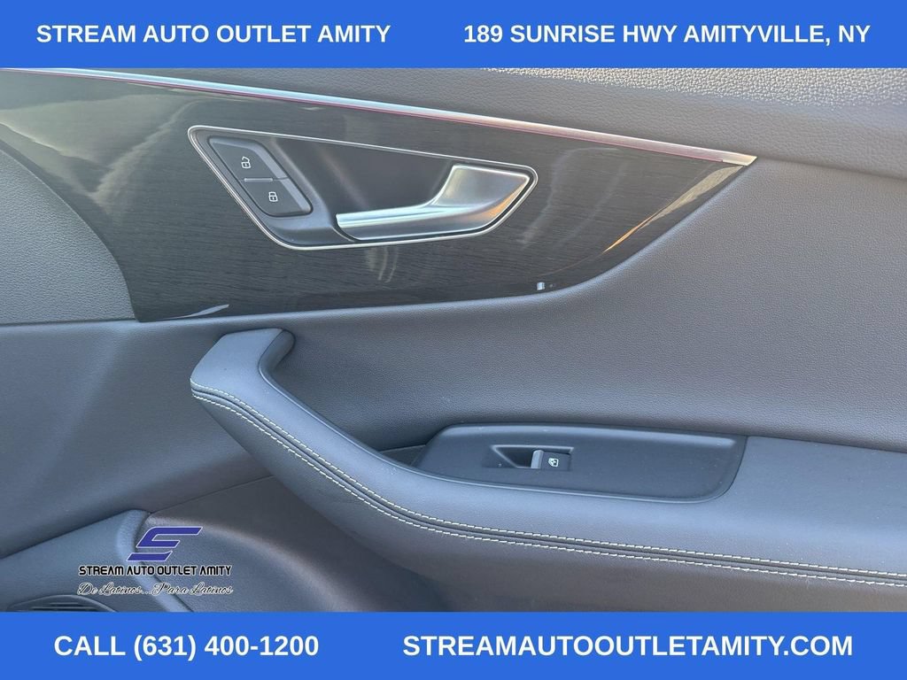 Used 2025 Audi Q7 3.0T Premium Plus AWD/4WD image 16