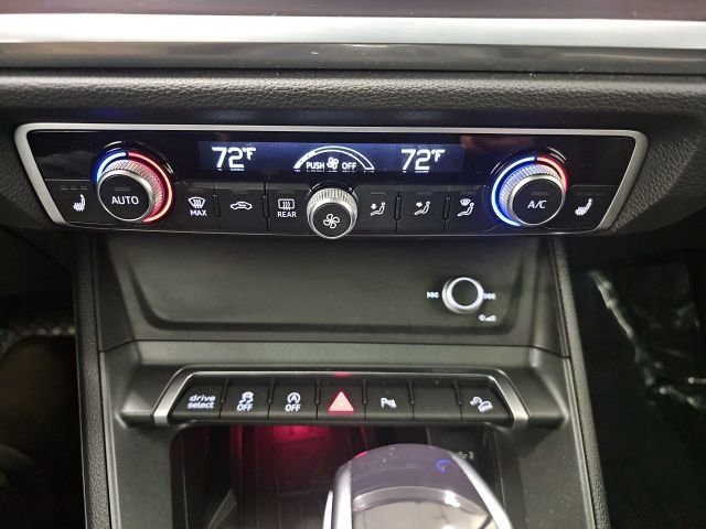 Used 2022 Audi Q3 2.0T Premium Plus w/ Premium Plus Package image 23