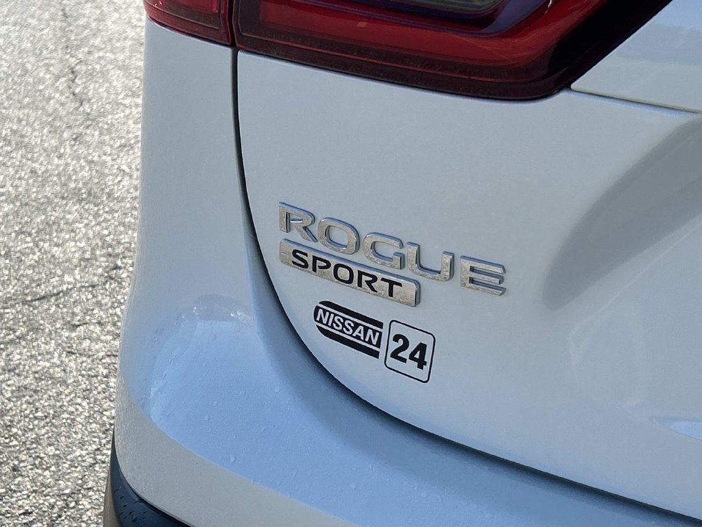 Certified 2020 Nissan Rogue Sport SV w/ All-Weather Package AWD/4WD image 12