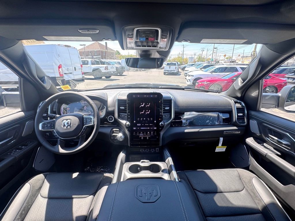 New 2026 RAM 1500 Laramie AWD/4WD image 11