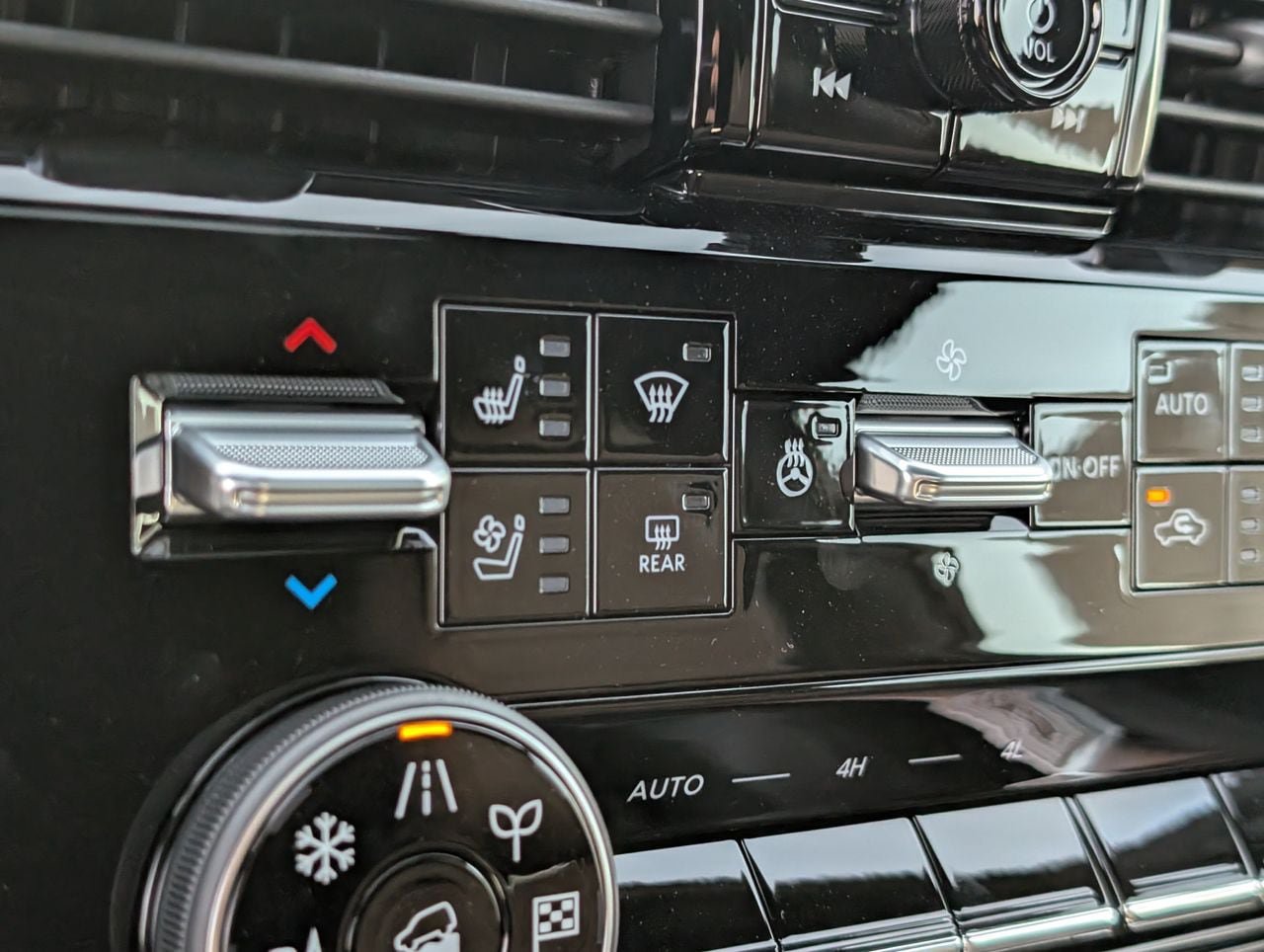 New 2026 Nissan Armada Platinum AWD/4WD image 14