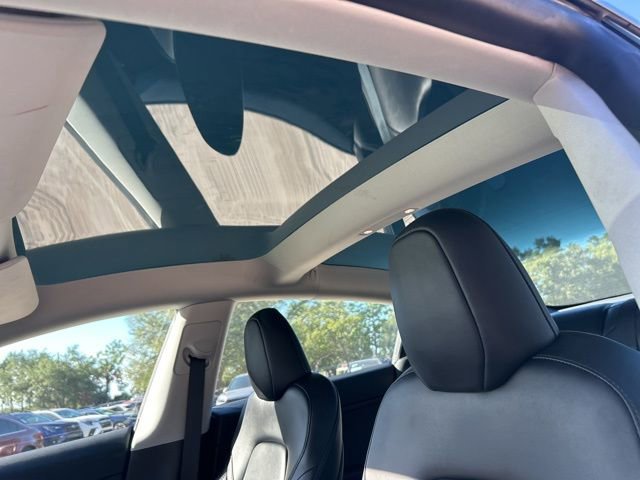 Used 2023 Tesla Model 3 Standard Range RWD image 14