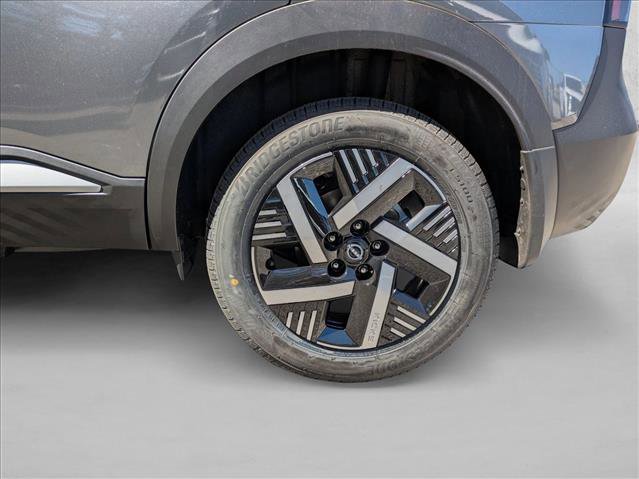 New 2026 Nissan Kicks SV image 9