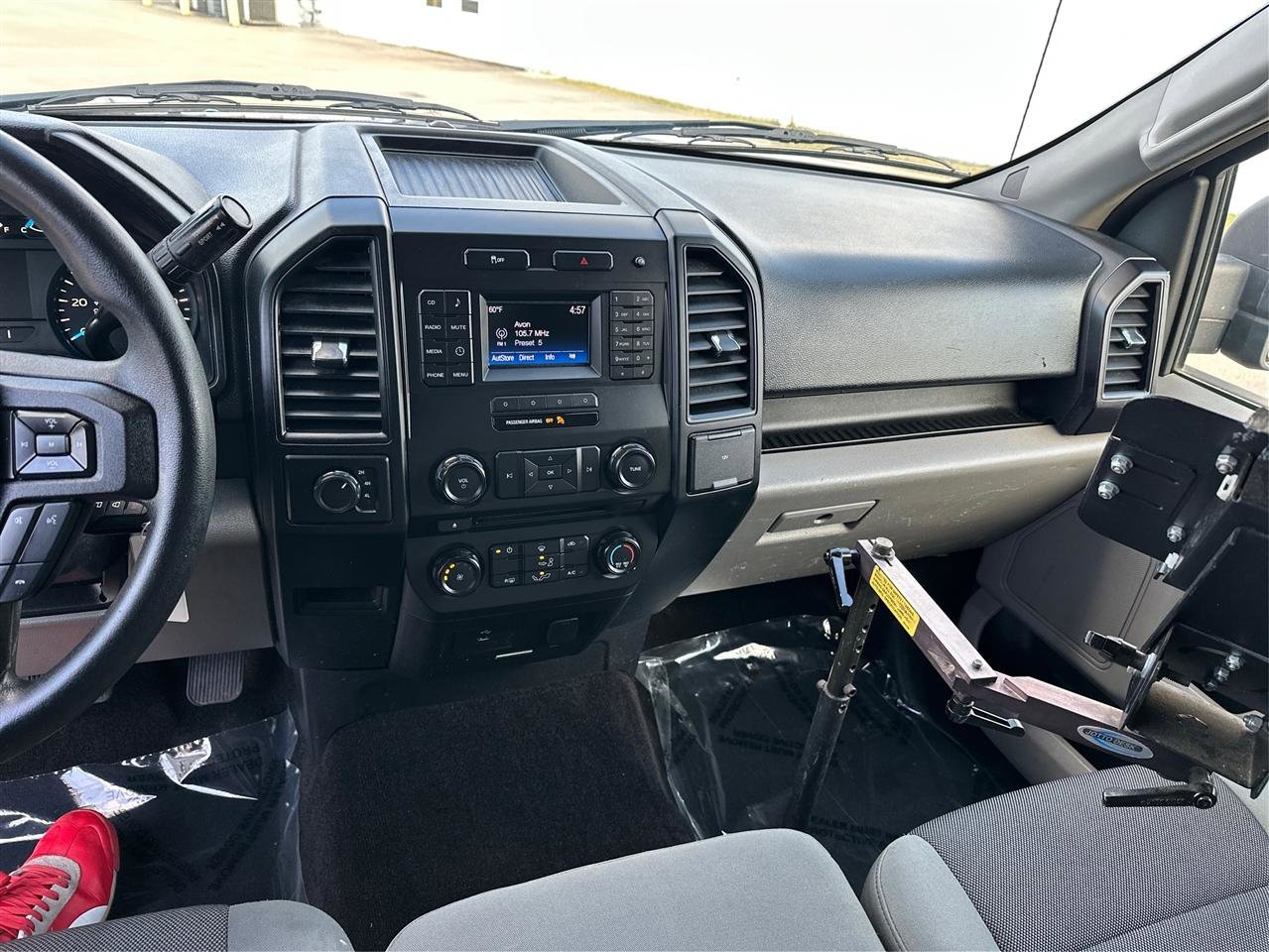 Used 2017 Ford F150 XL w/ XL Power Equipment Group AWD/4WD image 13