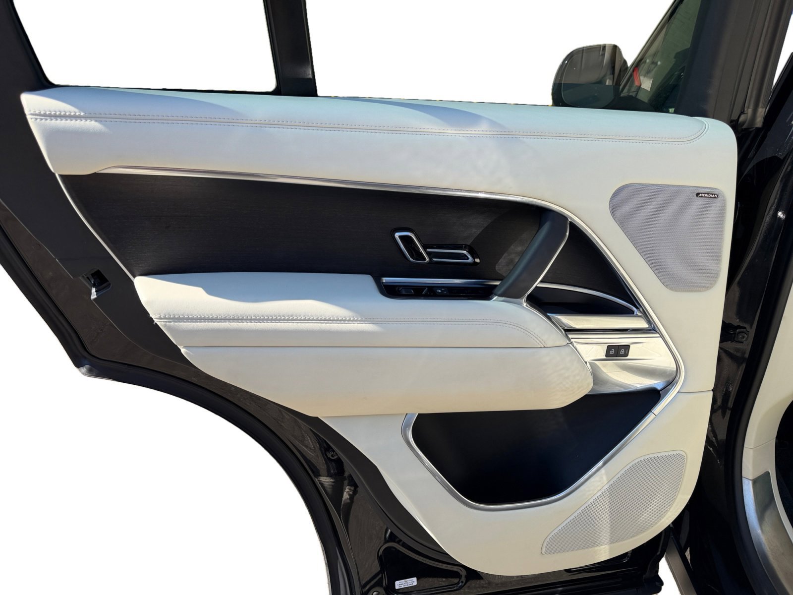 Used 2023 Land Rover Range Rover SE image 17