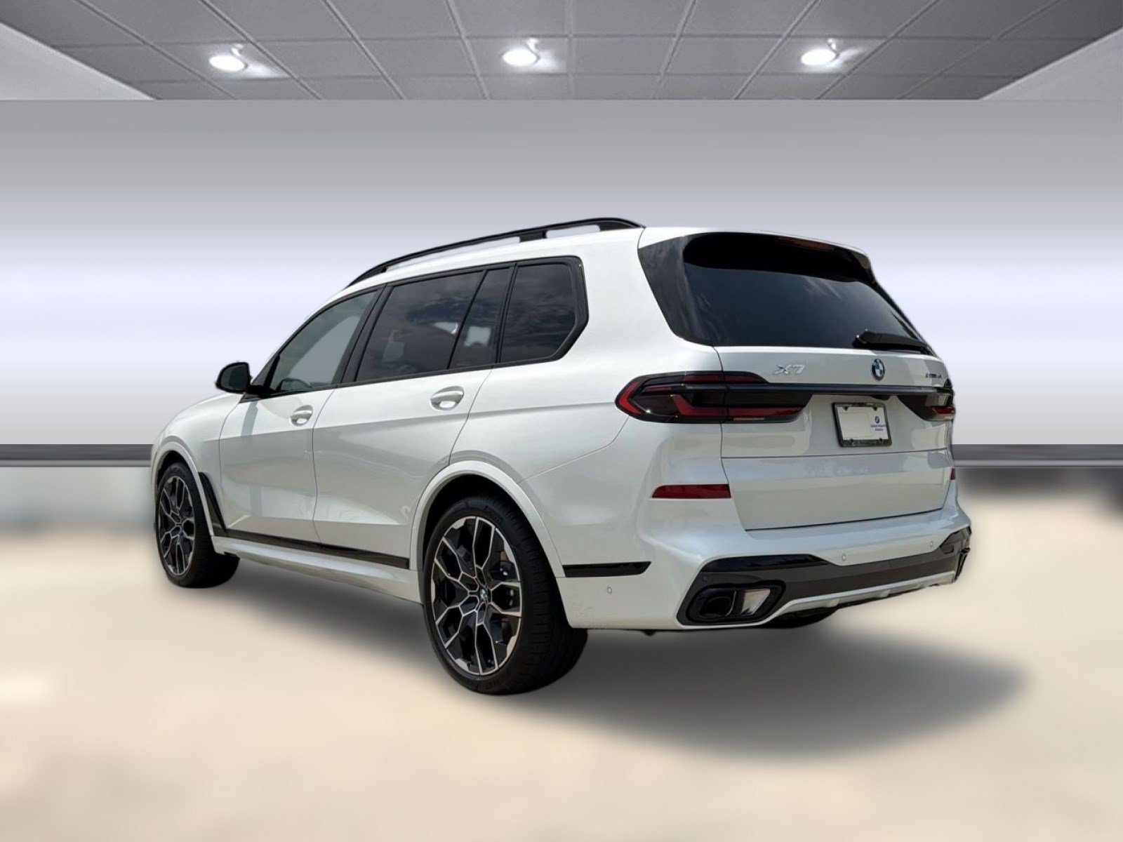 New 2027 BMW X7 xDrive40i w/ Executive Package AWD/4WD image 3