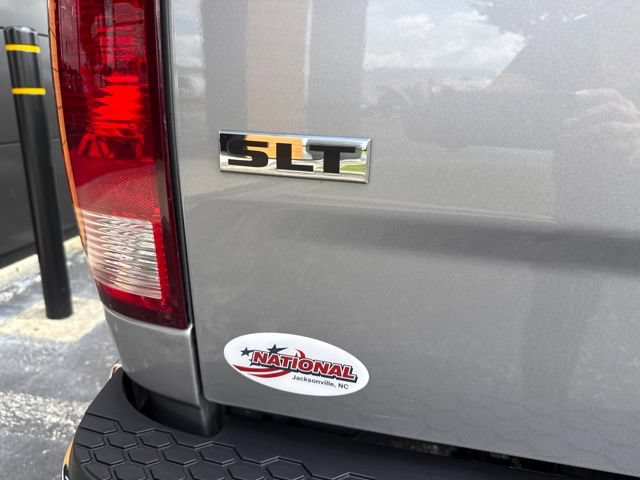 Used 2024 RAM 1500 Classic SLT AWD/4WD image 28