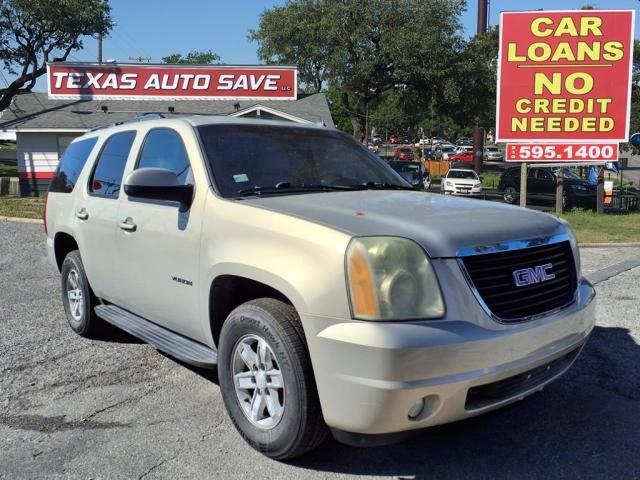 Used 2010 GMC Yukon SLE w/ SLE-2 Equipment Package RWD image 1