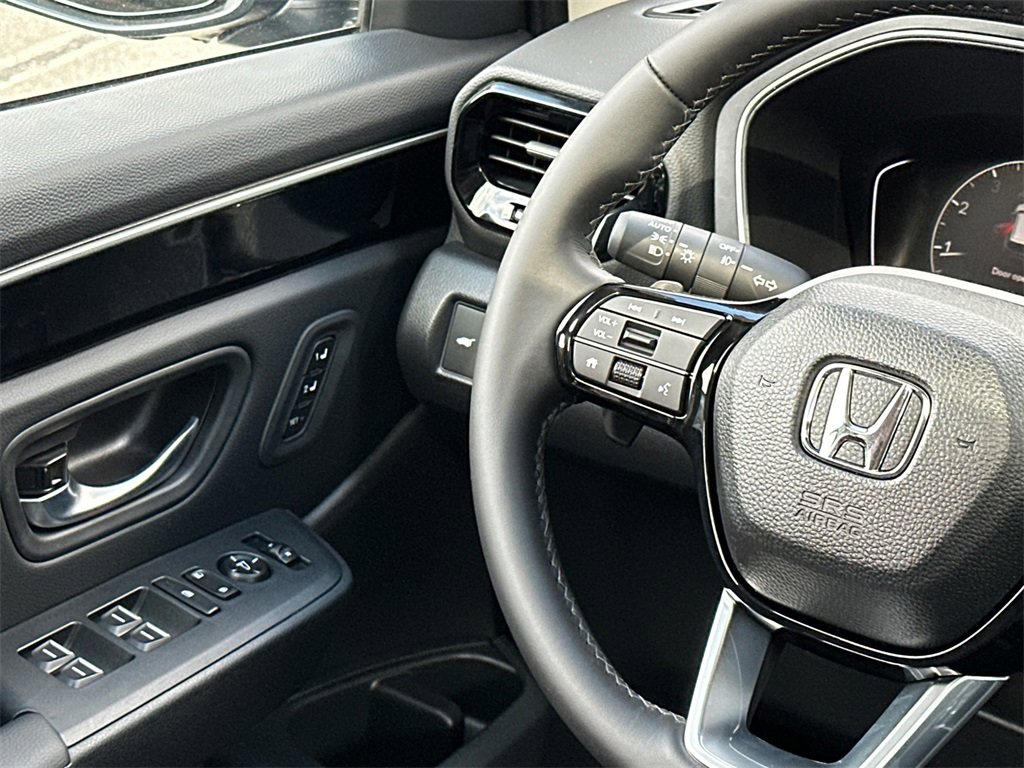 New 2025 Honda Pilot Touring image 20