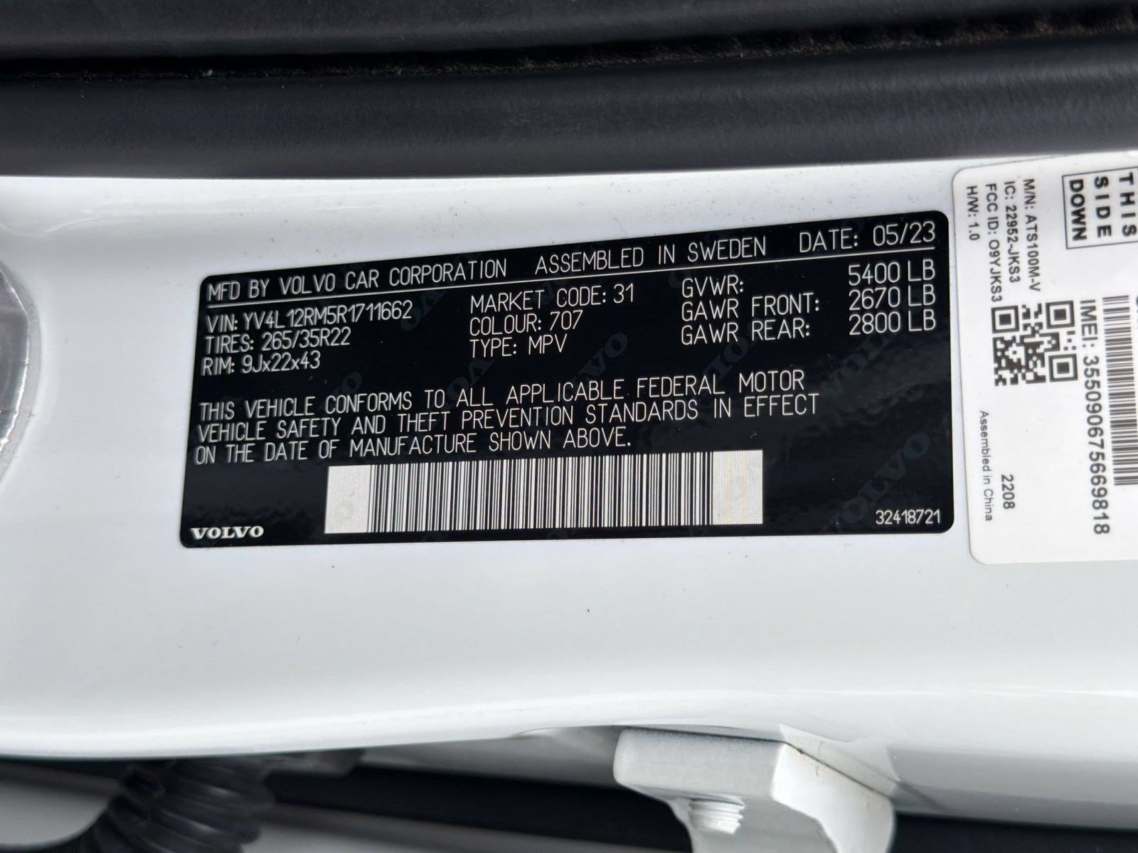 Certified 2024 Volvo XC60 B5 Ultimate w/ Protection Package Premier AWD/4WD image 20