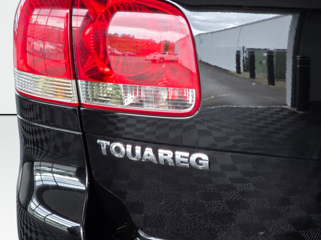 Used 2004 Volkswagen Touareg V8 AWD/4WD image 14