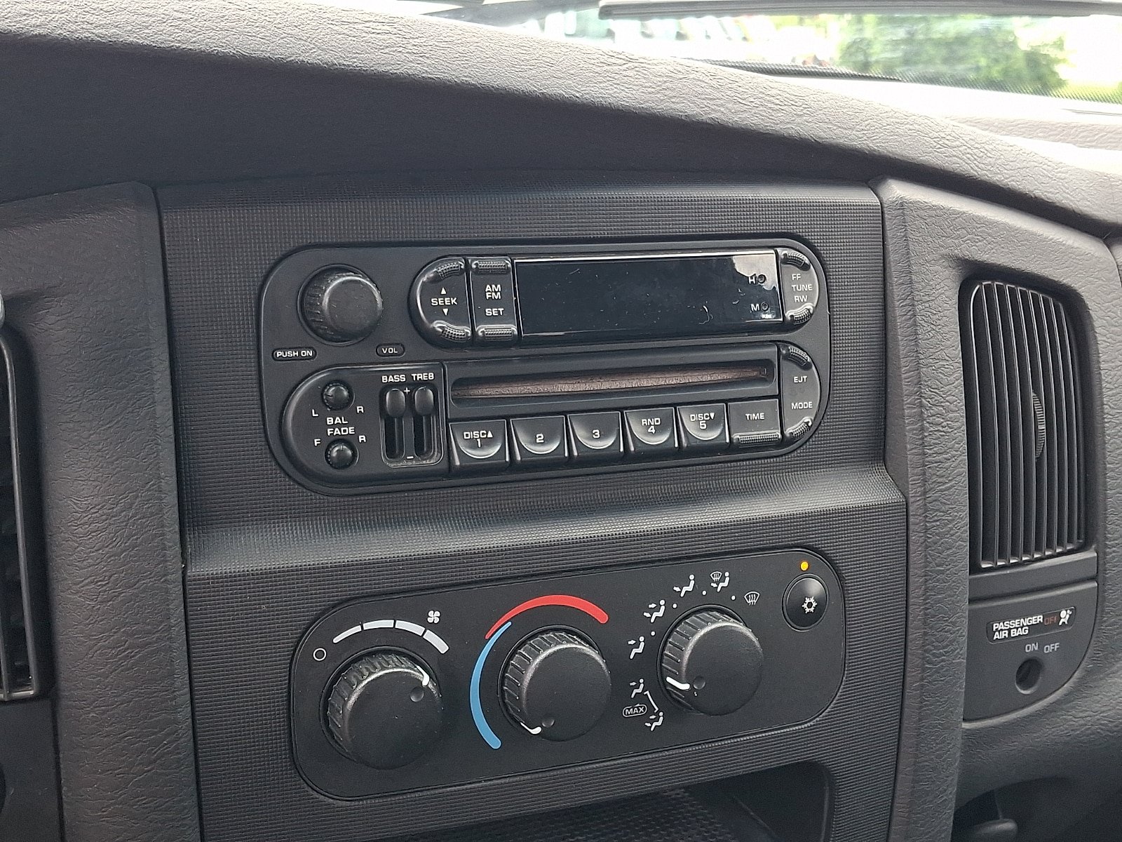 Used 2002 Dodge Ram 1500 Truck 2WD Regular Cab image 16