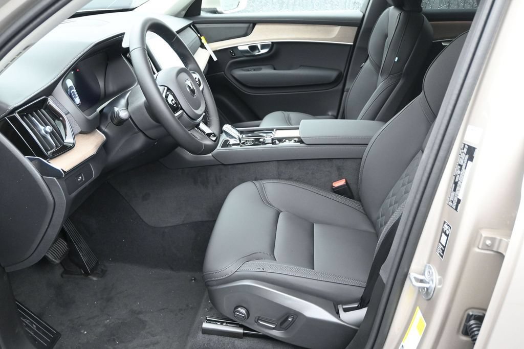 New 2026 Volvo XC90 B6 Plus AWD/4WD image 11