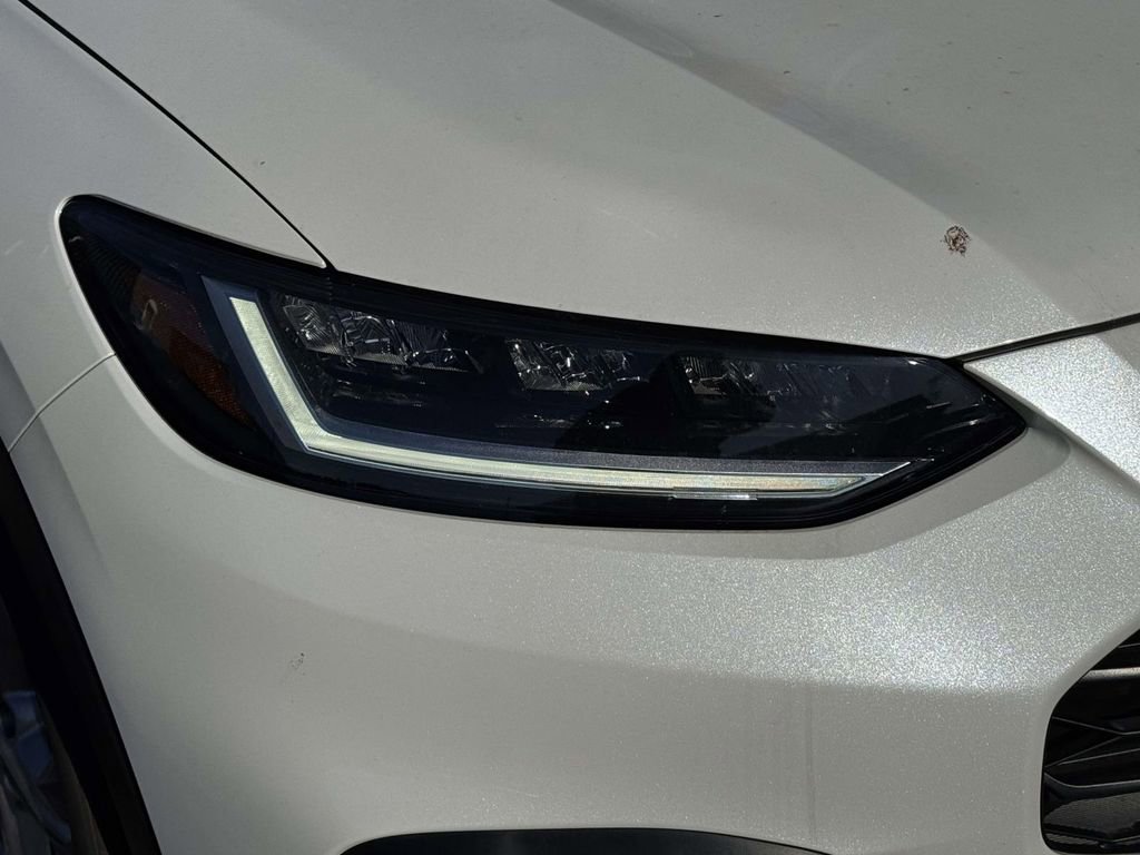 Used 2025 Honda HR-V LX image 6