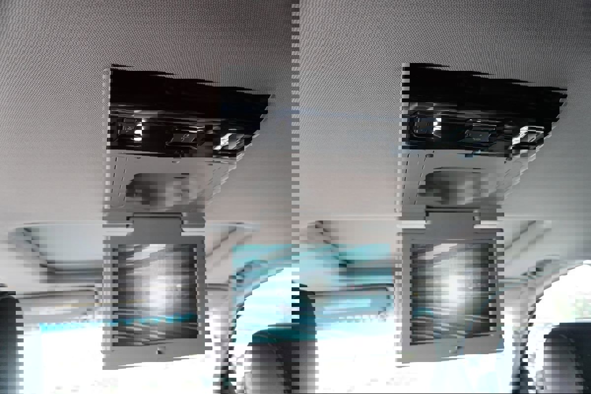 Used 2017 GMC Yukon Denali w/ Open Road Package image 23