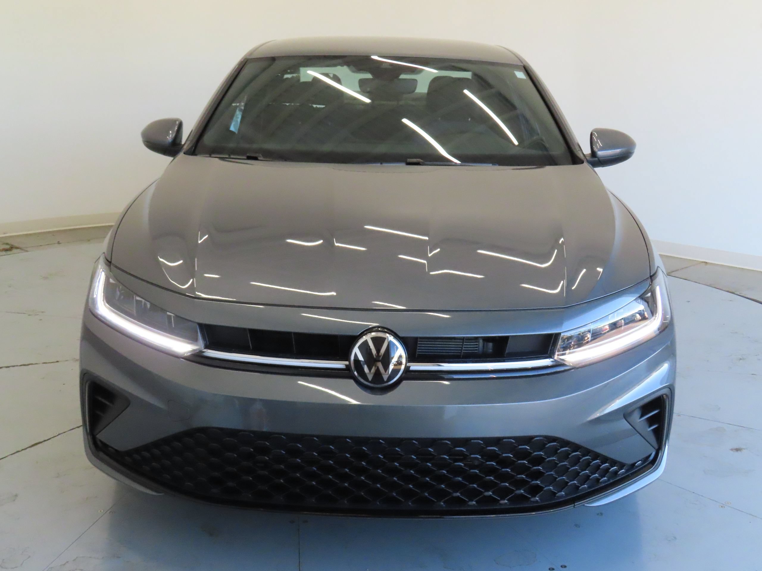 New 2026 Volkswagen Jetta Sport FWD image 9