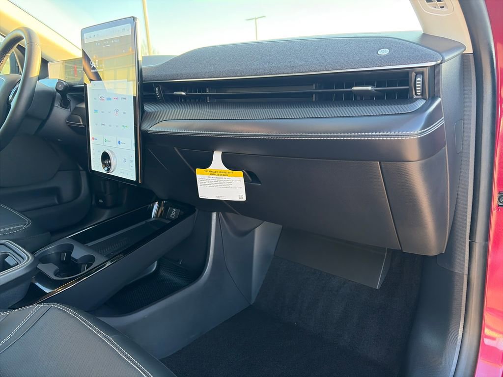 Used 2025 Ford Mustang Mach-E Premium image 11