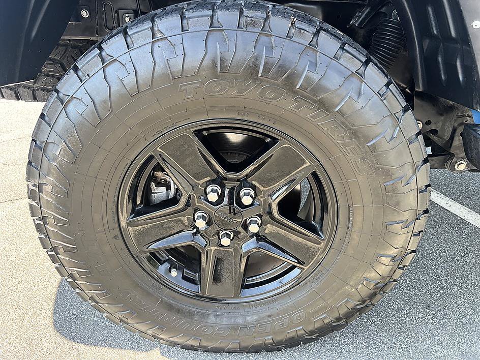 Used 2021 Jeep Gladiator Sport AWD/4WD image 11