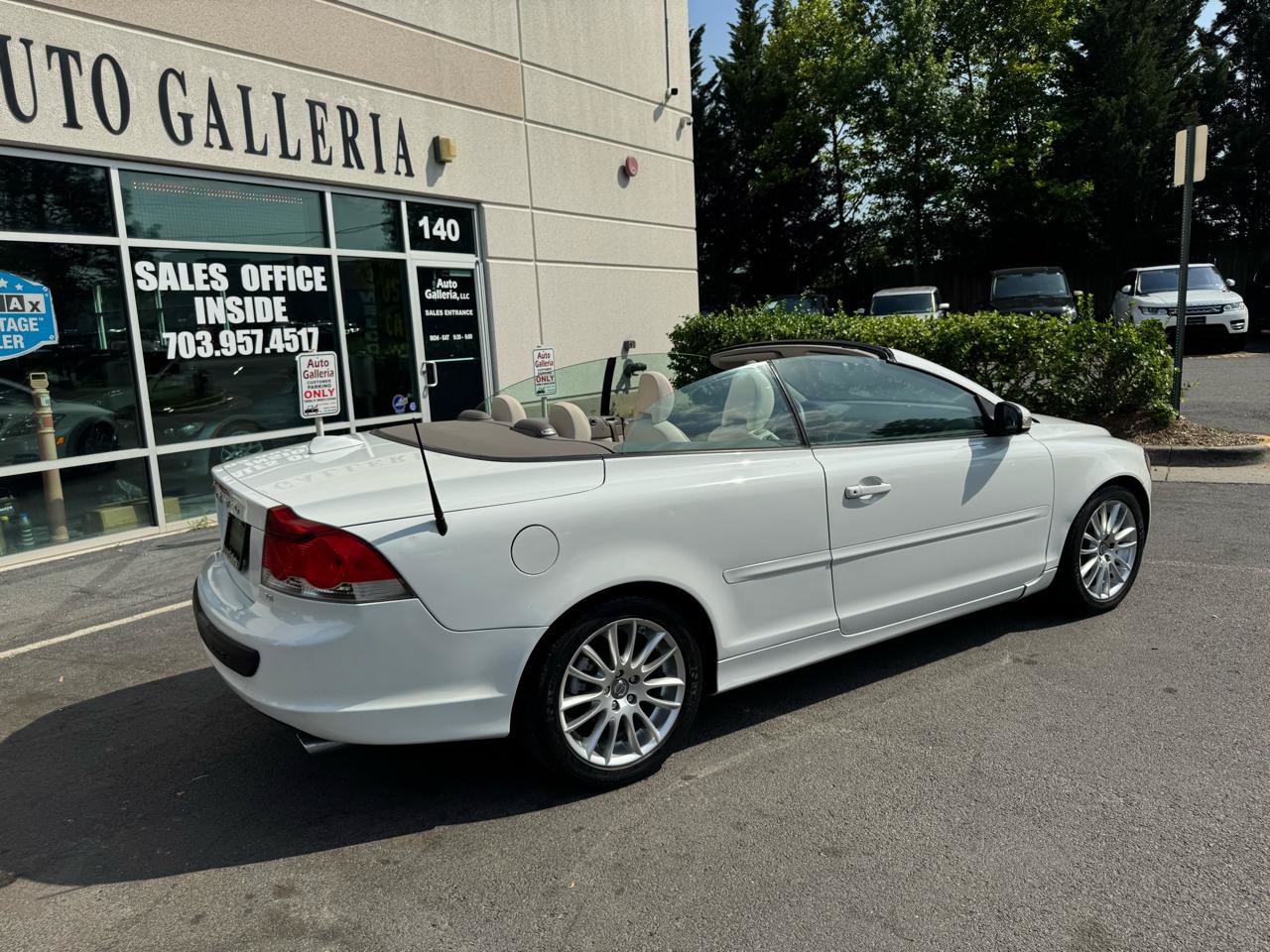 Used 2009 Volvo C70 T5 FWD image 38